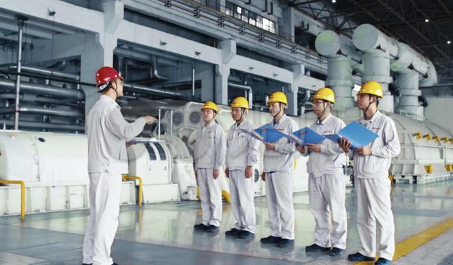 数字化转型是否意味着中小型工厂必须放弃传统工艺？(图2)